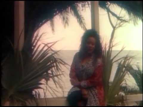 Donna Allen - Joy & Pain (Official Video)