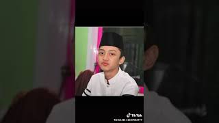 Download lagu GUS AZMI TAMPAN mp3 Download lagu GUS AZMI TAMPAN mp3