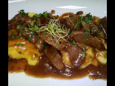 «Conac Bavaria» Bușteni - Calatorule, opreste caci nici nu sti ce pierzi!