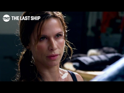 Rhona Mitra en The Last Ship