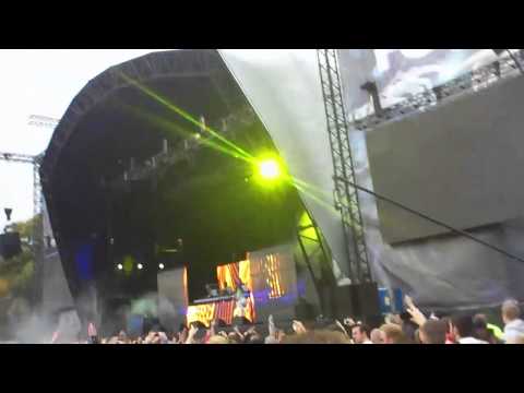 SW4 - Magnetic Man ft Ms Dynamite - Fire