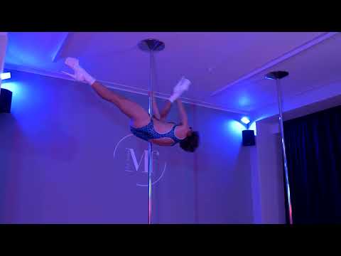 MF SUMMER EVENT - Kiss (SOLO PIERRE)