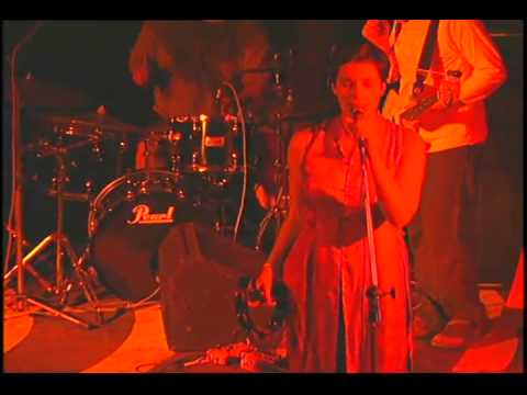 Stereolab - ao vivo no festival Algumas Pessoas ainda Tentam [Rio, 2000]