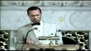 Farrakhan Explains the White Devil