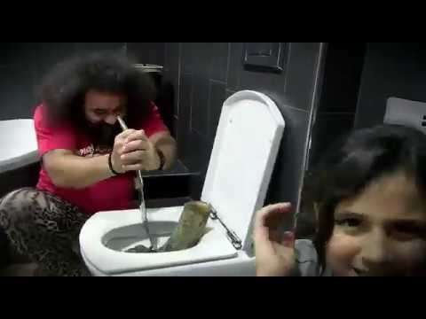Videoclip de Un Gran Mojón Pa Mí — Mojinos Escozíos
