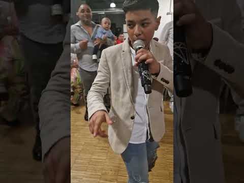 Edy briliantu official la un butez frumos in Germania