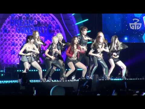At the Dream Concert 2013 - SNSD "I Got a Boy"  (in HD)