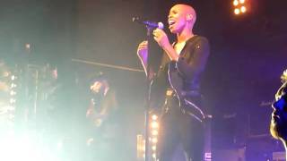 Skunk Anansie : &quot; My Love Will Fall&quot; Manchester 13-11-10