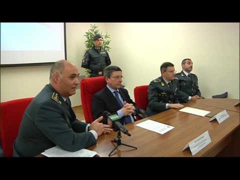 2017-02-28 FIRENZE - SPARI AUTO E DITTA IMPRENDITORE BACCI, DUE ARRESTI