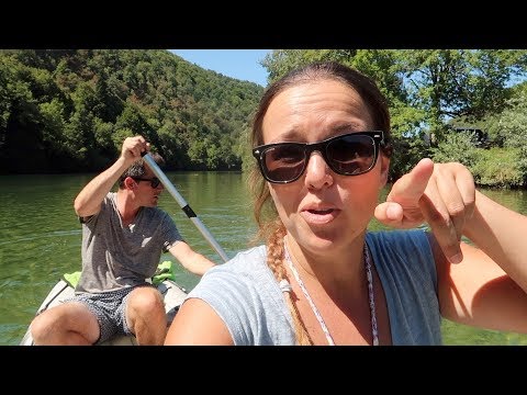 Steffi übernimmt das Ruder auf dem Kolpa River! ・Vlog #77・Slowenien