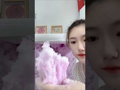 Asmr mini freezer frost ice eating