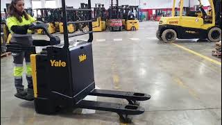 Porta-paletes el&eacute;ctrico Yale MP20X | Imagem 4 - Machineryline
