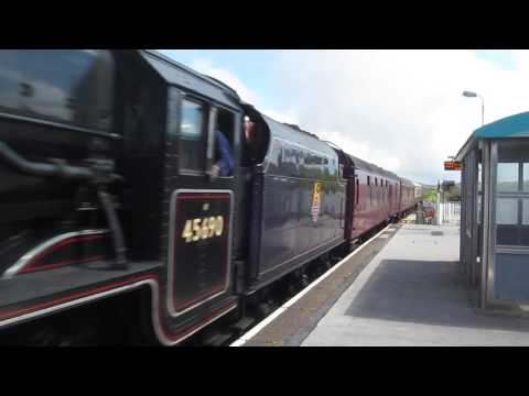 45690 "Leander" at Y Fali/Valley - The North Wales Coast Express 23.7.17