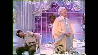 Viral Vids 10/23/11 - News Blooper