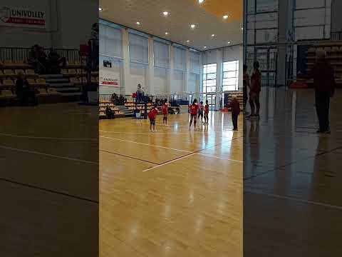 1o Set Uny - Basser U12F 