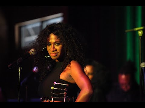 download lagu mp3 mp4 Heather Hayes Singer, download lagu Heather Hayes Singer gratis, unduh video klip Heather Hayes Singer