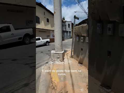 ENEL INSTALA POSTE DE LUZ EM LOCAL INAPROPRIADO EM SANTA MARIA MADALENA RJ
