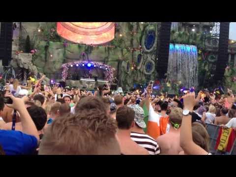Knife Party at Tomorrowland 2013