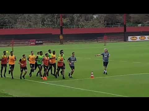 Jorge Jesus, 1º treino com o Flamengo: «Continua Caralhes!!»