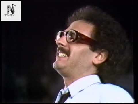 Eduardo De Crescenzo - Uomini Semplici (Finale Festivalbar 1981 @Arena di Verona)