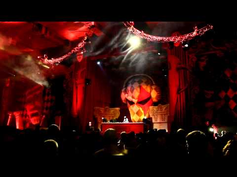 Пиратская Станция TEATRÒ Moscow 22.10.11 - BAILEY