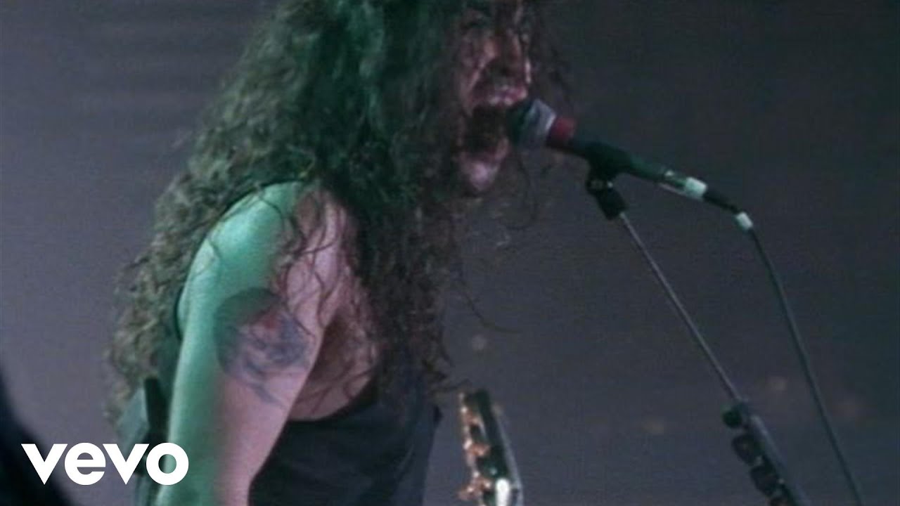 Slayer - Raining Blood (Live) - YouTube