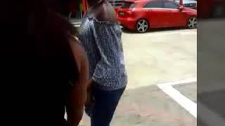 Sofa silahlane dance in platforms