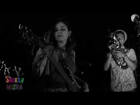 Shukar Muzika - 100 Lat Mlodej Parze (live)