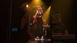 Maisie Peters - Worst Of You - live in Amsterdam Melkweg - 2 december 2018