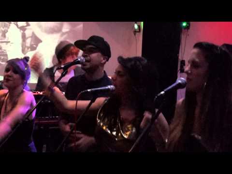 Van Gelder/Fleming - Looking For A Real Love.