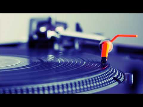 Deepack & Charly Lownoise feat. MC Villain - Can't Hold Us Down