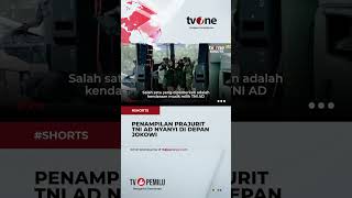 Download lagu Aksi Prajurit TNI Nyanyi di Kendaraan Musik Bikin Jokowi Tertawa #shorts #tvone #news mp3