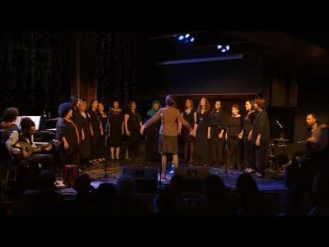 מקהלת ראנה - שחרחורת | جوفة رانة - يا سمراء | Rana Choir - Morenica