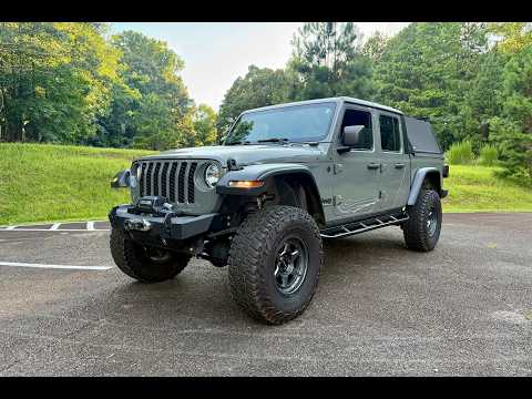 2023 Jeep Gladiator Sport S