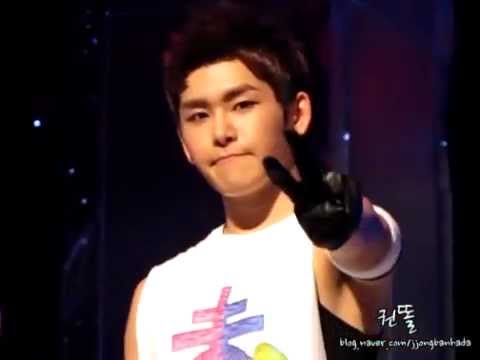 [Fancam] 110825 Hoya @ Dance Battle (1)