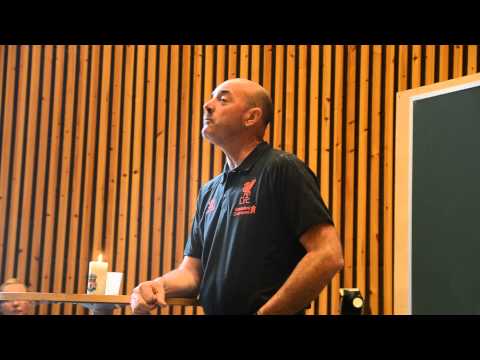 Stjørdals-Blink Fotball Bruce Grobbelaar om sine comeback