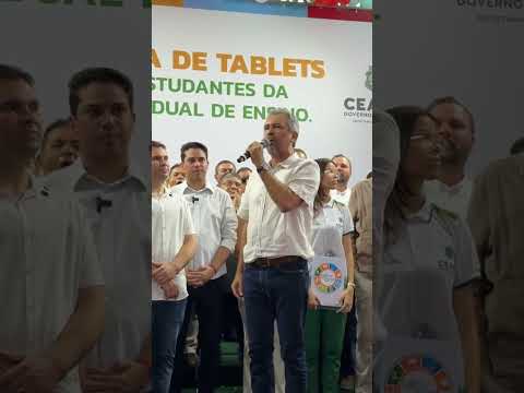 Governador do #ceará @ElmanodeFreitas visita Reriutaba e faz entrega a estudantes. Veja sua fala