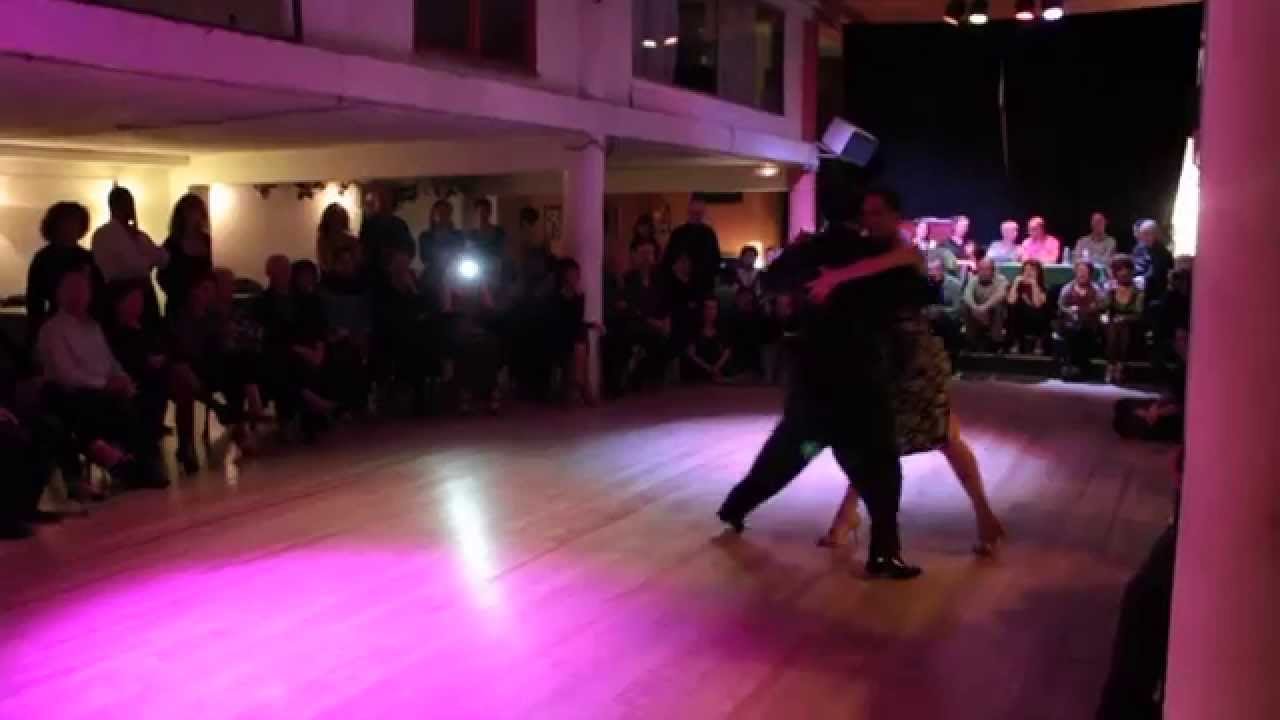 Maria Filali y John Zabala 2/4 Tango "Desencuentro" Troilo 30/1/15 Toulouse Asociación Danzarín