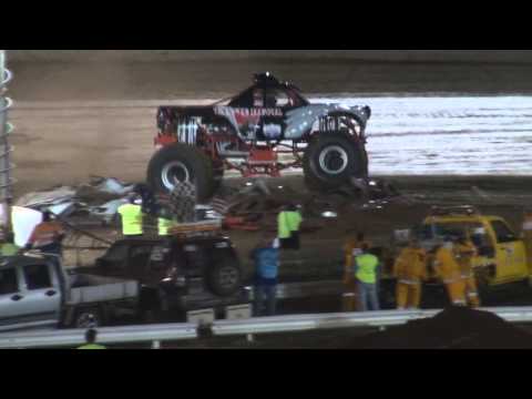Show Reel Highlights: Toowoomba Total Destruction Night 2014