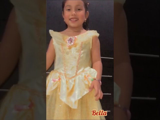 Vídeo relacionado con Disney Princess Pijama niña, Ariel, Bella, Tiana, Cenicienta y Blancanieves, Pijama de niña en algodón 4-5 Años