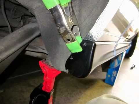 How To Install The BMW E30 IS Side Skirts