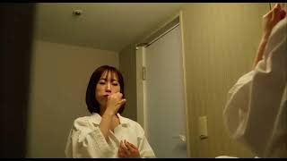 1人でビジネスホテルに宿泊する美脚OLの一部始終