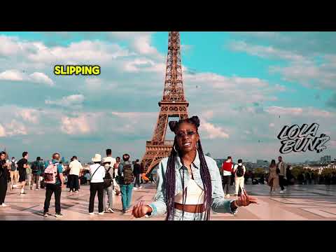 LolaBunz - 4:16 In Paris Freestyle (Official Video)