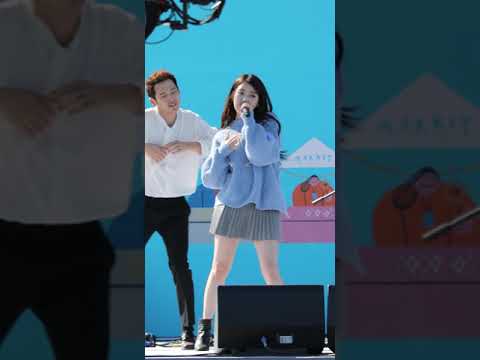 [4K] 180930 아이유(IU) - 좋은 날 @홀가분마켓