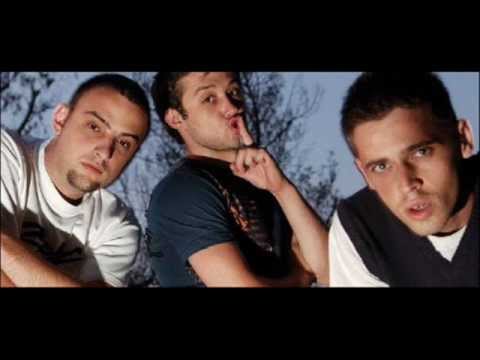 Produkt 28 & Besa - Me beso