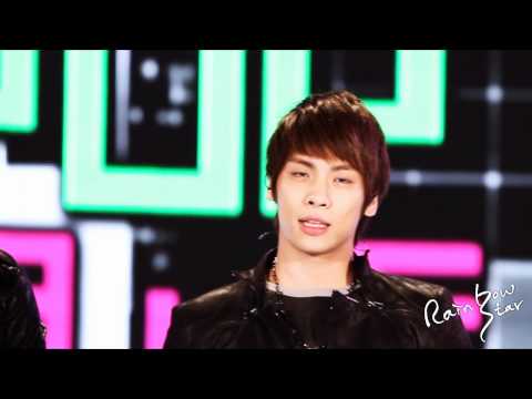 [fancam] 111028 SHINee Jonghyun - talking @ Busan K-POP Concert