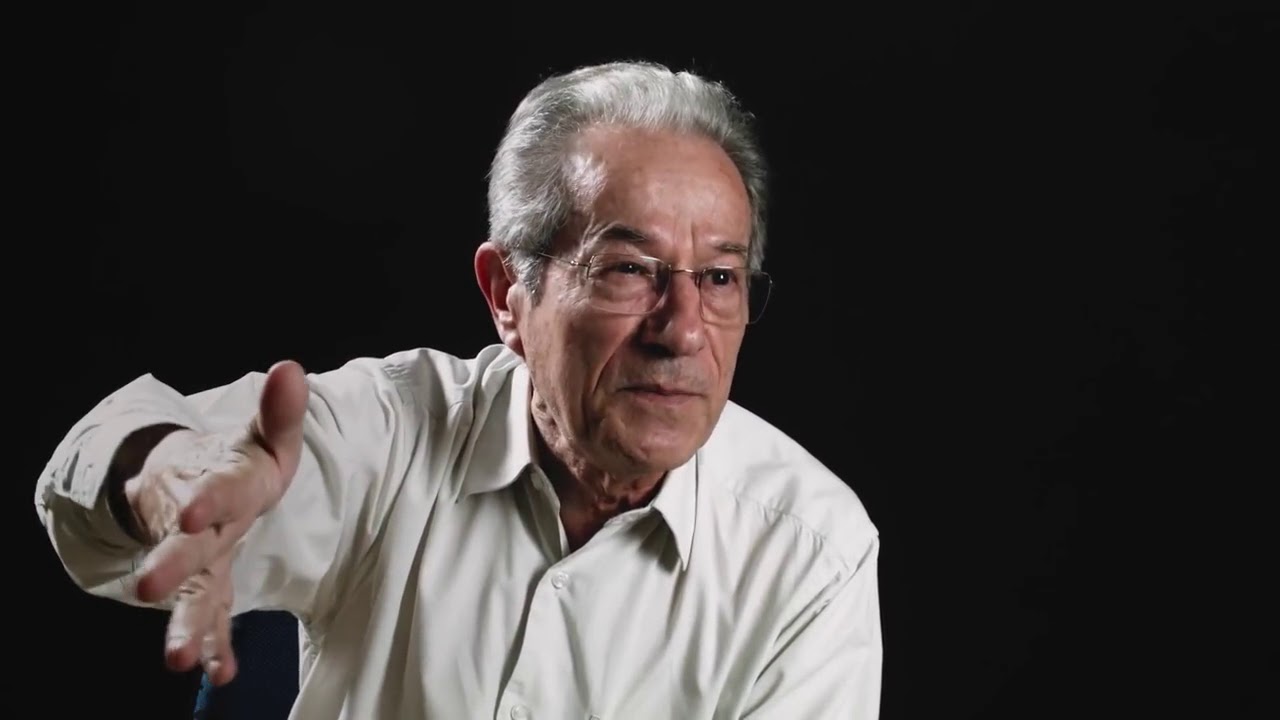 Dermeval Saviani e a Pedagogia Histórico Crítica