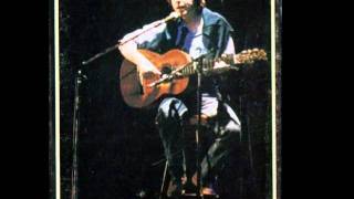 ESCENCIALMENTE A SI NO MAS-EDUARDO GATTI EN VIVO CAFE DEL CERRO 1984