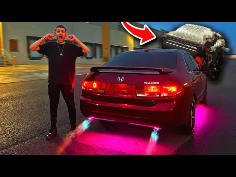 this Honda has the LOUDEST V8 EVER