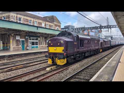 WCRC Class 37's no's: 37676 + 37668 @ Newport (1Z37) 29/03/2025.